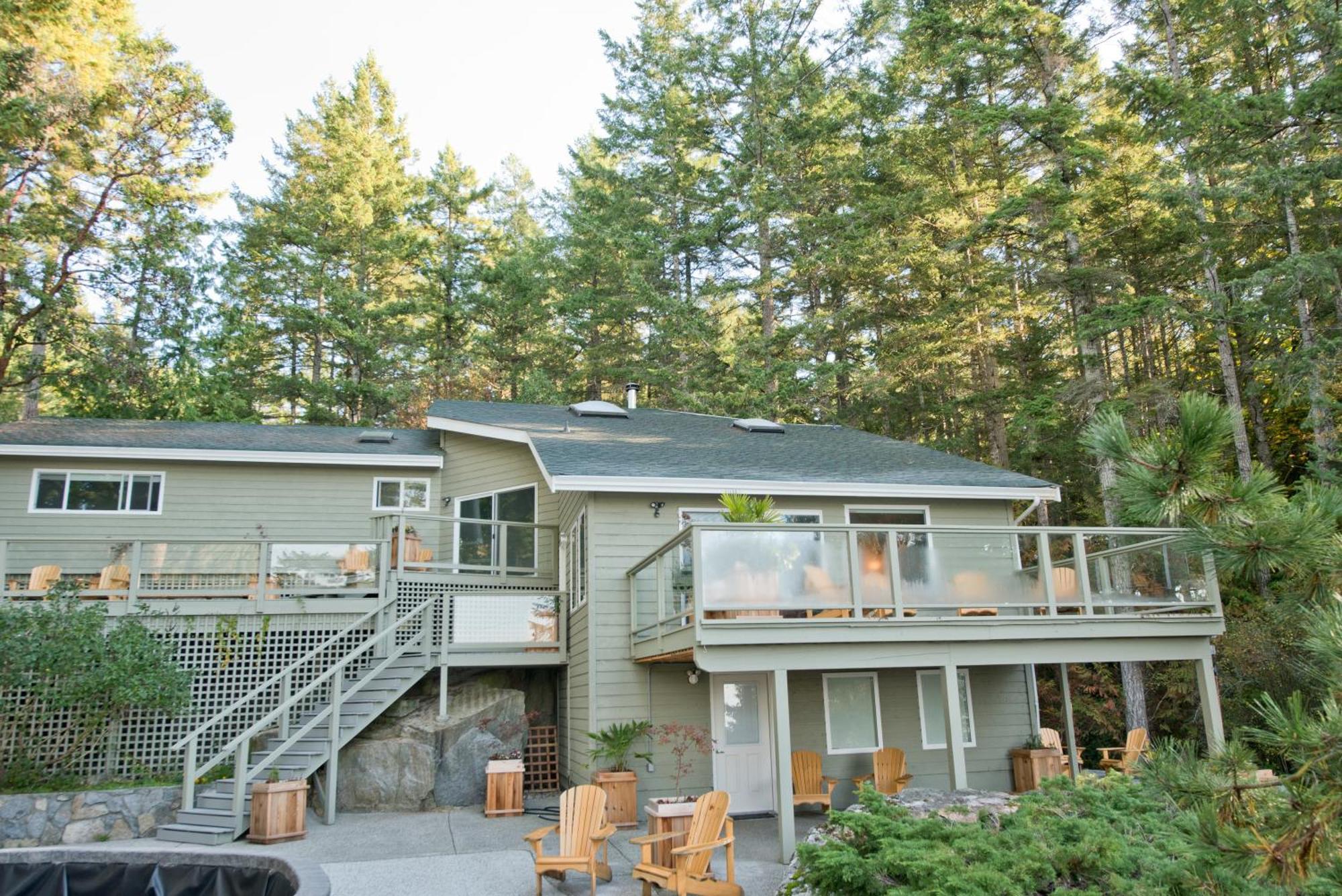 Rockwater Secret Cove 4*