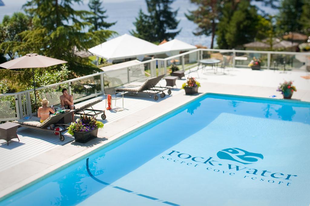 Resort Rockwater Secret Cove