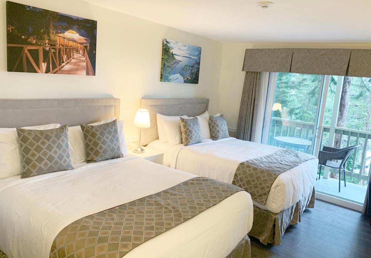 Rockwater Secret Cove Resort 4*